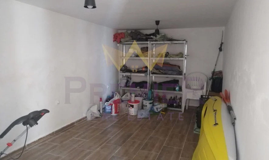 Триетажна къща в гр. Балчик -  - снимка 5 - Имоти Премиер