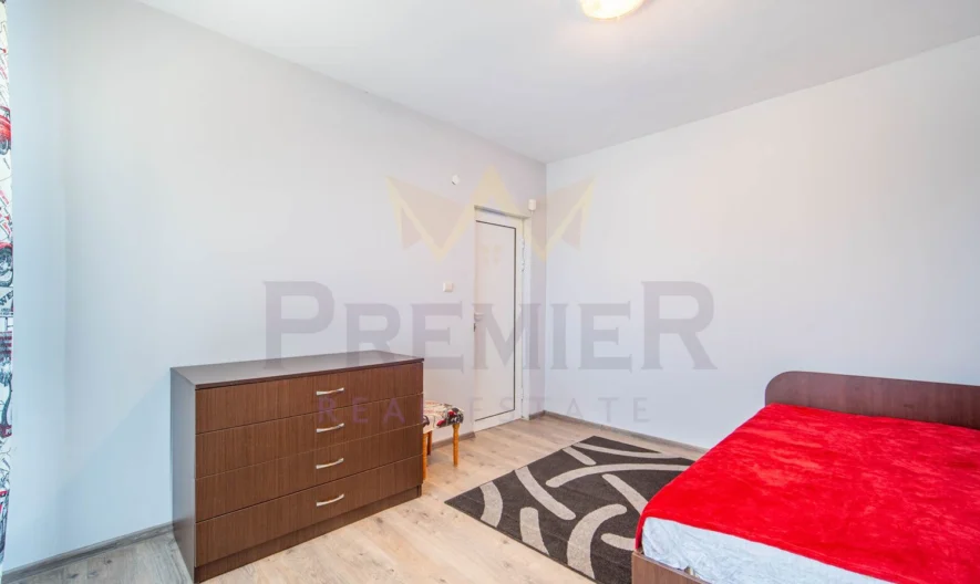 Триетажна къща в гр. Бяла - - снимка 12 - Имоти Премиер