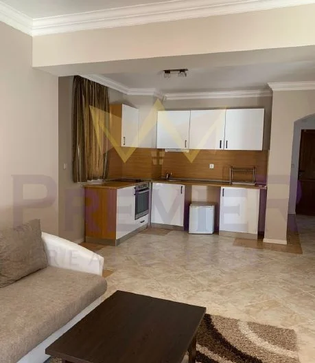 Триетажна къща в гр. Бяла -  - снимка 2 - Имоти Премиер