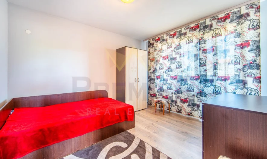 Триетажна къща в гр. Бяла - - снимка 27 - Имоти Премиер