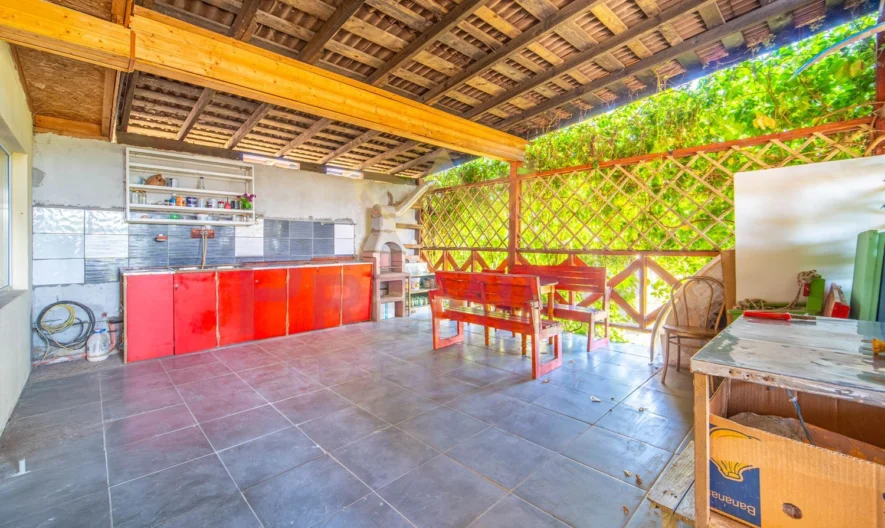 Триетажна къща в гр. Бяла - - снимка 33 - Имоти Премиер