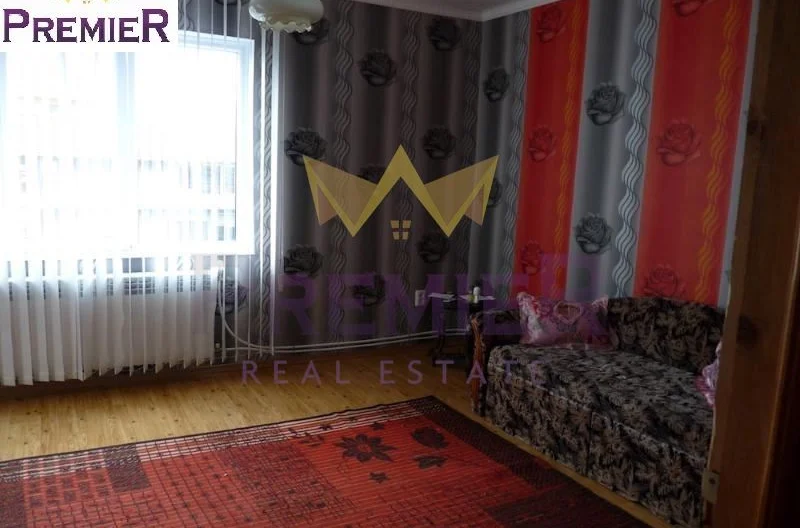 Триетажна къща в гр. Каварна - - снимка 8 - Имоти Премиер