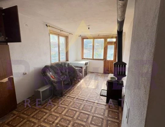Агенция за недвижими имоти - Имоти Премиер - имот - 1164329, Цена: 103000 EUR