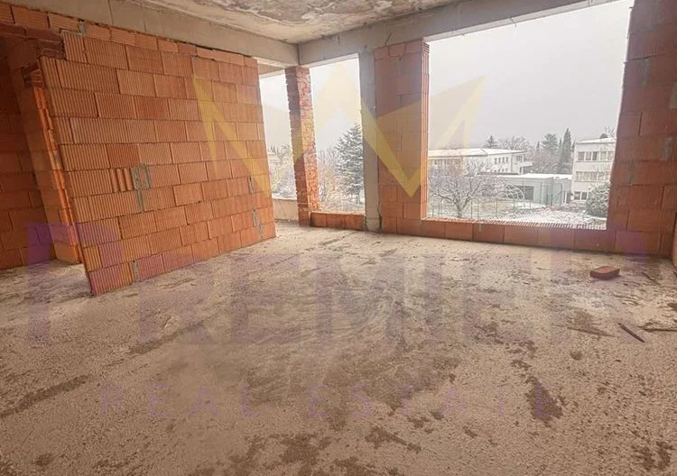 Триетажна къща в кк Чайка, гр. Варна -  - снимка 7 - Имоти Премиер