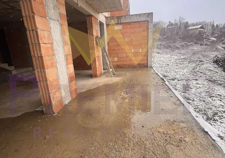 Триетажна къща в кк Чайка, гр. Варна -  - снимка 7 - Имоти Премиер