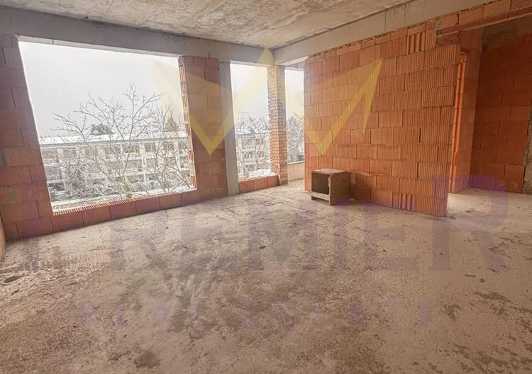 Триетажна къща в кк Чайка, гр. Варна -  - снимка 9 - Имоти Премиер