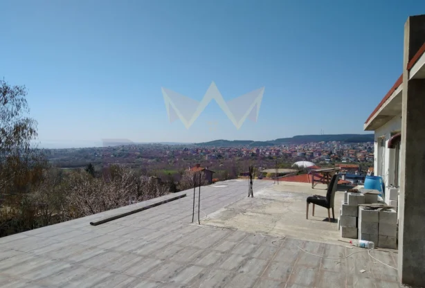 Агенция за недвижими имоти - Имоти Премиер - имот - 658377, Цена: 260000 EUR