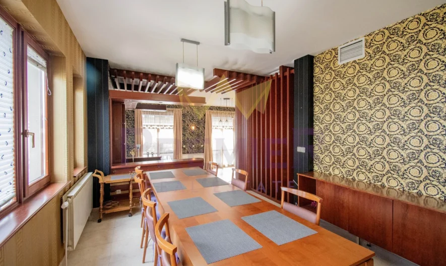 Триетажна къща в квартал Бояна -  - снимка 14 - Имоти Премиер