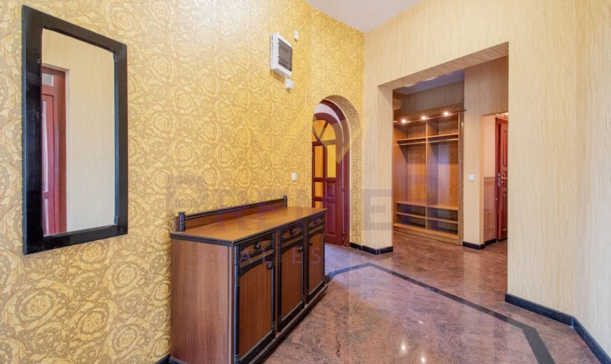 Триетажна къща в квартал Бояна -  - снимка 17 - Имоти Премиер