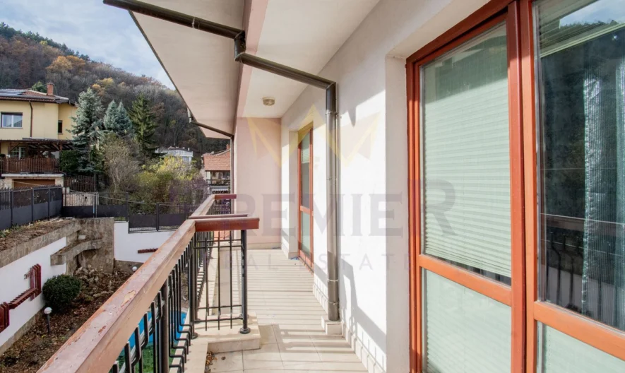 Триетажна къща в квартал Бояна -  - снимка 41 - Имоти Премиер