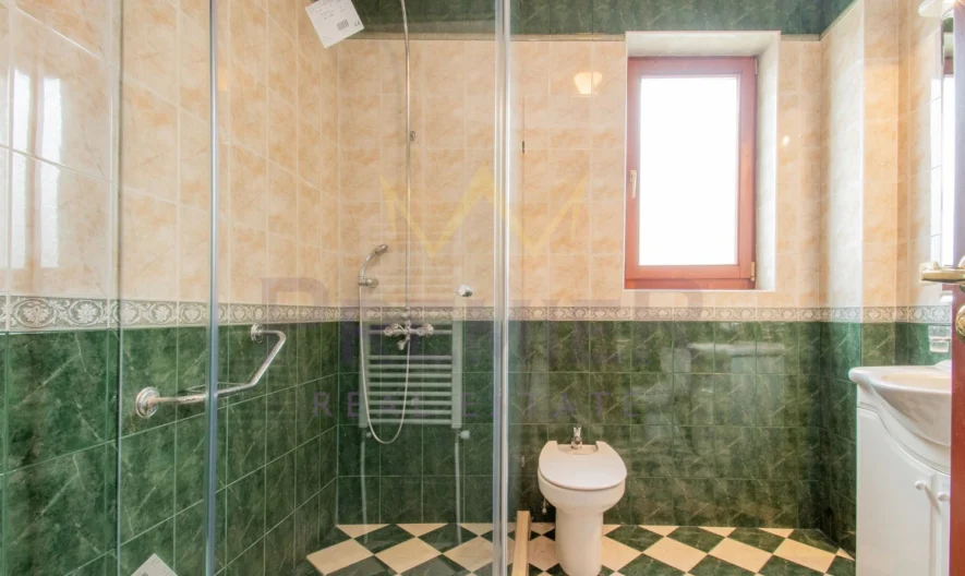 Триетажна къща в квартал Бояна -  - снимка 41 - Имоти Премиер