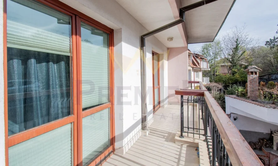 Триетажна къща в квартал Бояна -  - снимка 56 - Имоти Премиер