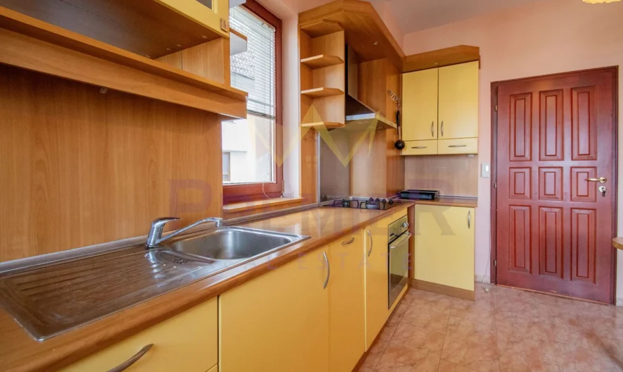 Триетажна къща в квартал Бояна -  - снимка 64 - Имоти Премиер