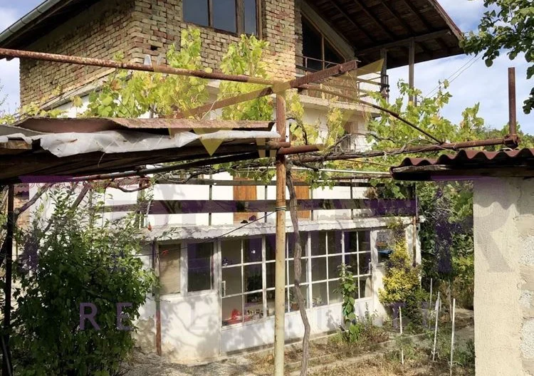 Триетажна къща в м. Манастирски рид -  - снимка 3 - Имоти Премиер