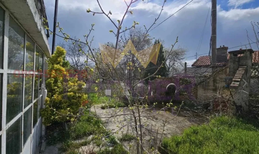 Триетажна къща в м. Манастирски рид -  - снимка 7 - Имоти Премиер