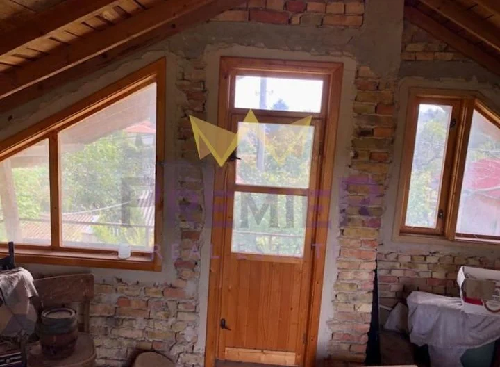 Триетажна къща в м. Манастирски рид -  - снимка 8 - Имоти Премиер