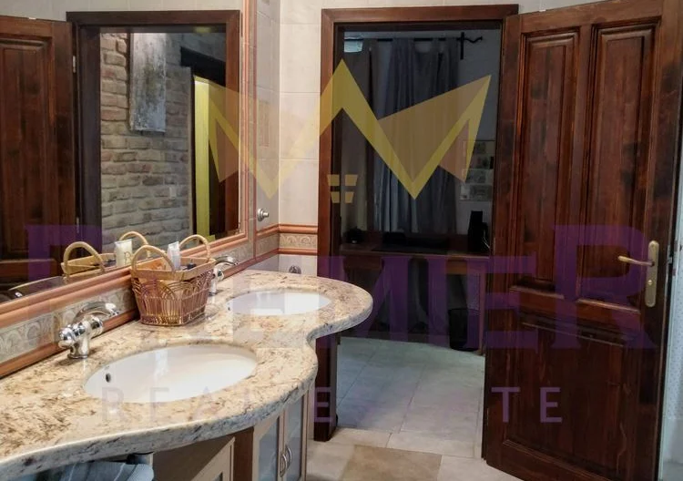 Триетажна къща в м-т Ален мак -  - снимка 10 - Имоти Премиер