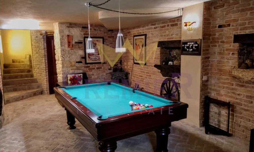 Триетажна къща в м-т Ален мак -  - снимка 9 - Имоти Премиер