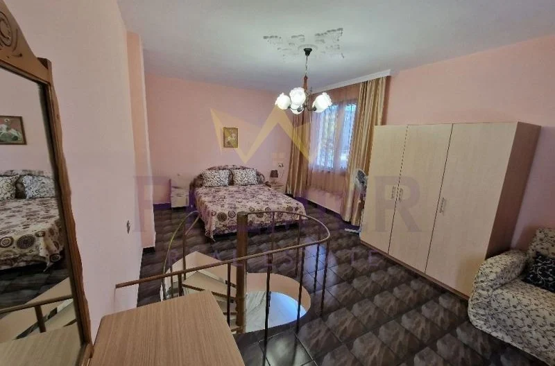 Триетажна къща в Поморие -  - снимка 11 - Имоти Премиер