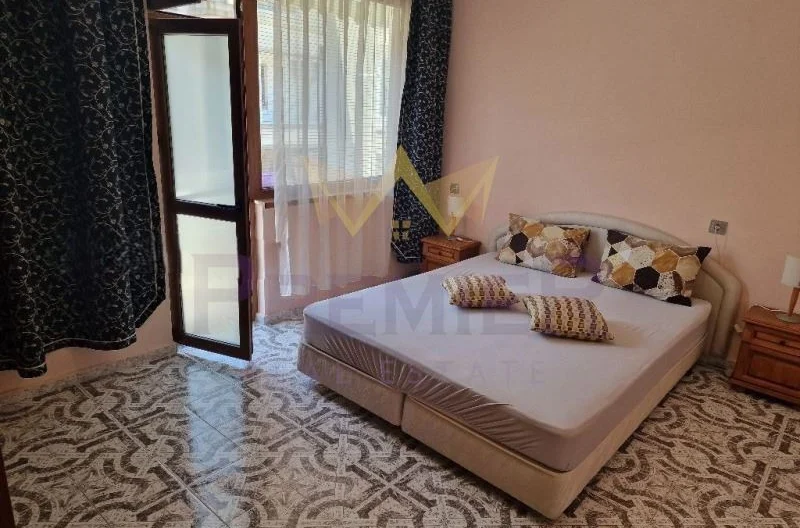 Триетажна къща в Поморие -  - снимка 16 - Имоти Премиер