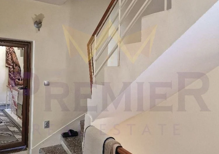 Триетажна къща в Поморие -  - снимка 8 - Имоти Премиер