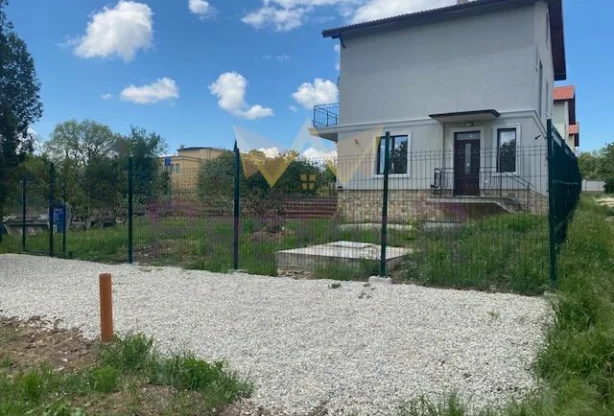 Агенция за недвижими имоти - Имоти Премиер - имот - 1095921, Цена: 199000 EUR