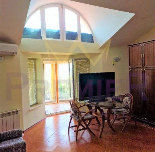 Триетажна къща в с.Бистрица -  - снимка 10 - Имоти Премиер