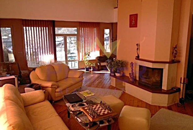 Агенция за недвижими имоти - Имоти Премиер - имот - 1055792, Цена: 1700000 EUR