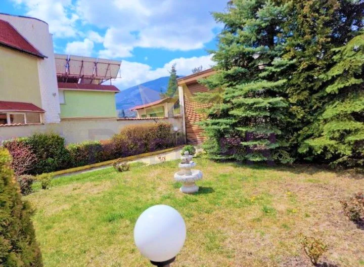 Триетажна къща в с.Бистрица -  - снимка 4 - Имоти Премиер