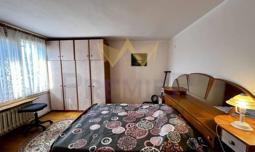 Триетажна къща в село Овчарово -  - снимка 11 - Имоти Премиер