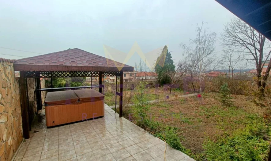 Триетажна къща в Свети Влас -  - снимка 9 - Имоти Премиер