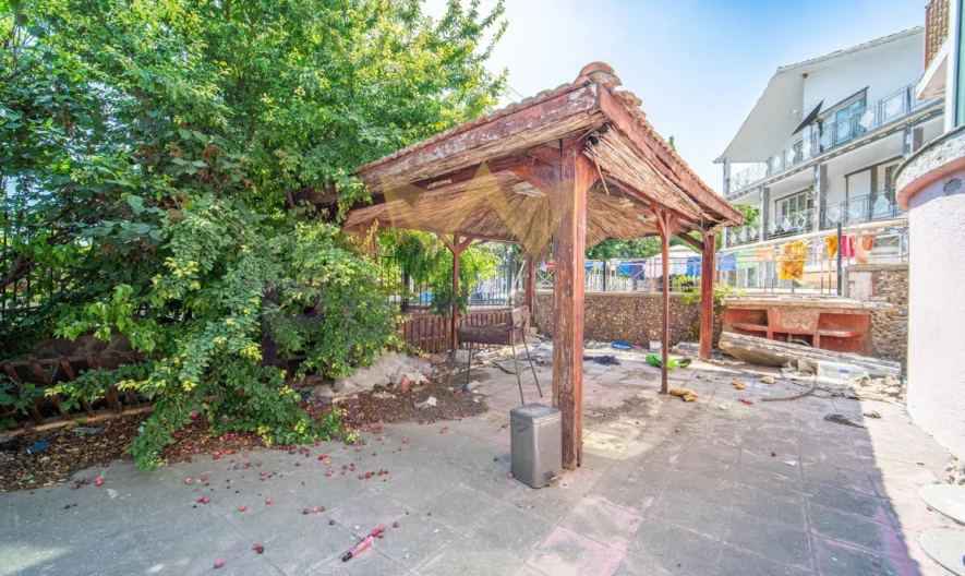 Триетажна къща в центъра на с. Игнатиево -  - снимка 13 - Имоти Премиер