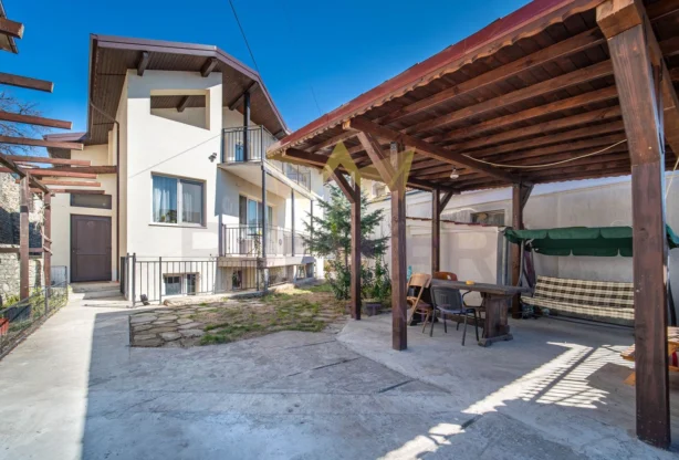 Агенция за недвижими имоти - Имоти Премиер - имот - 1056969, Цена: 269500 EUR