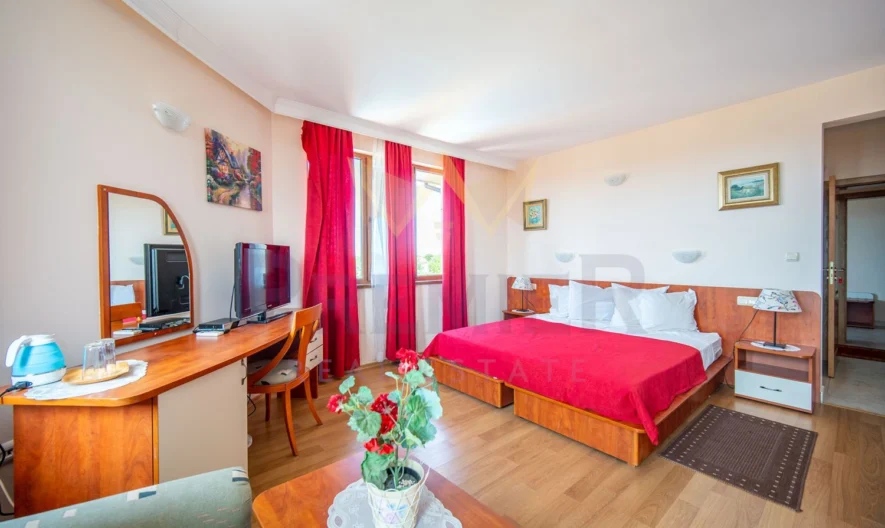 Триетажна къща за гости с разработен бизнес в с. Българево! Без комисион от страна на купувача ! -  - снимка 14 - Имоти Премиер