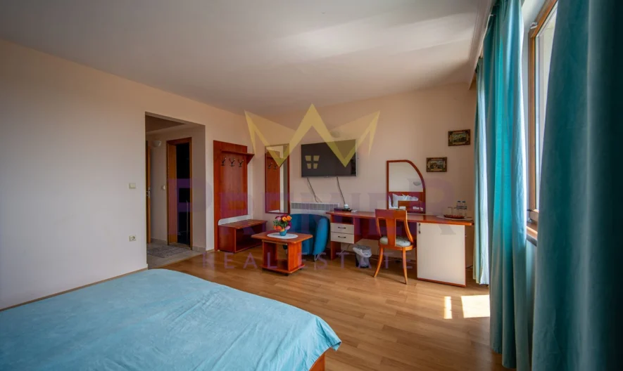 Триетажна къща за гости с разработен бизнес в с. Българево! Без комисион от страна на купувача ! -  - снимка 20 - Имоти Премиер