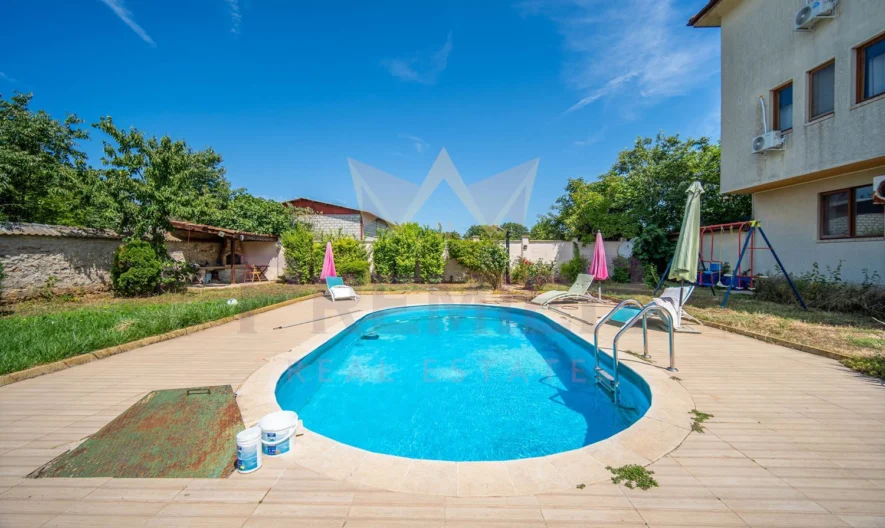 Триетажна къща за гости с разработен бизнес в с. Българево! Без комисион от страна на купувача ! -  - снимка 6 - Имоти Премиер