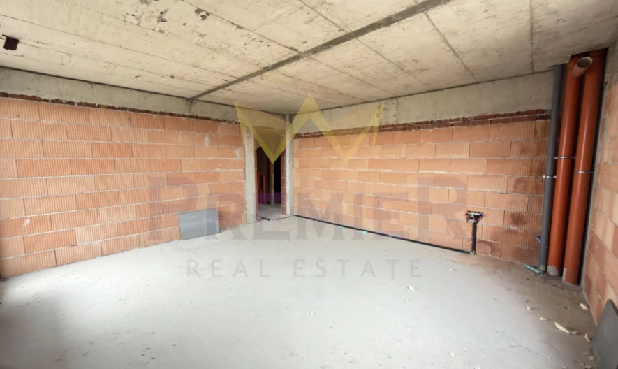 Тристаен -  - снимка 1 - Имоти Премиер