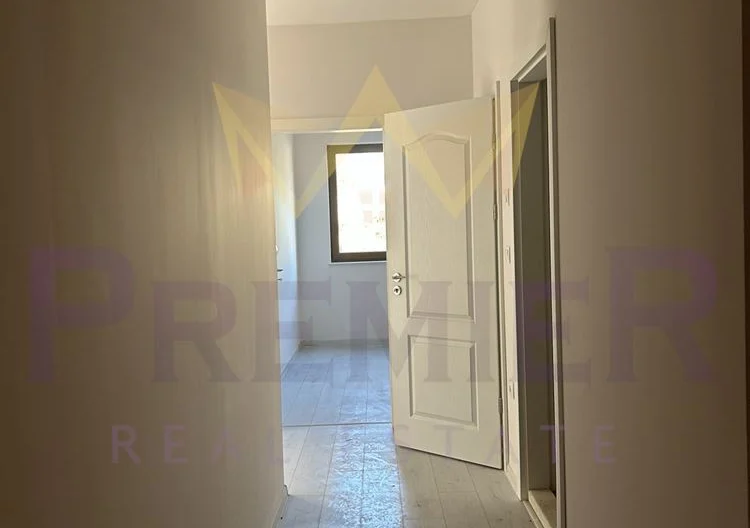 Тристаен апартамен-Ален Мак -  - снимка 2 - Имоти Премиер