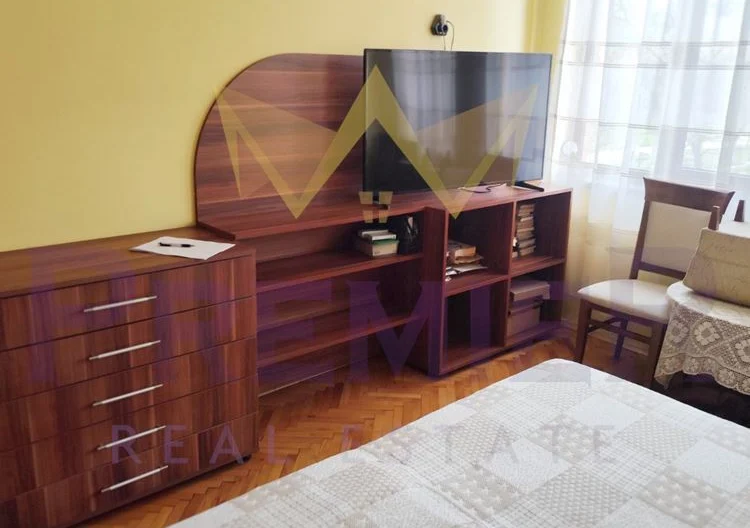 Тристаен апартамен на страхотна локация -  - снимка 2 - Имоти Премиер