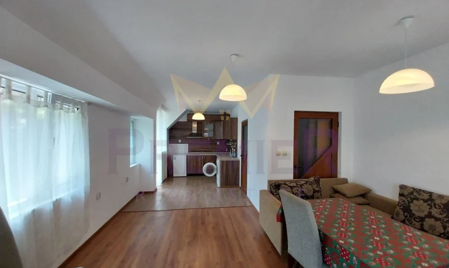 Тристаен апартамент -  - снимка 1 - Имоти Премиер