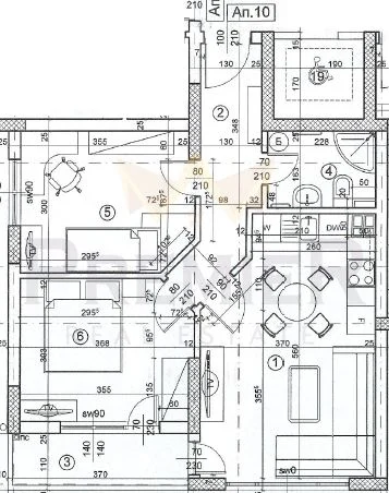 Тристаен апартамент - - снимка 1 - Имоти Премиер