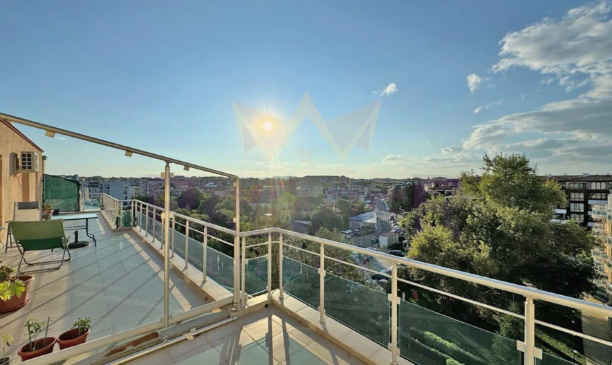 Тристаен апартамент - - снимка 10 - Имоти Премиер