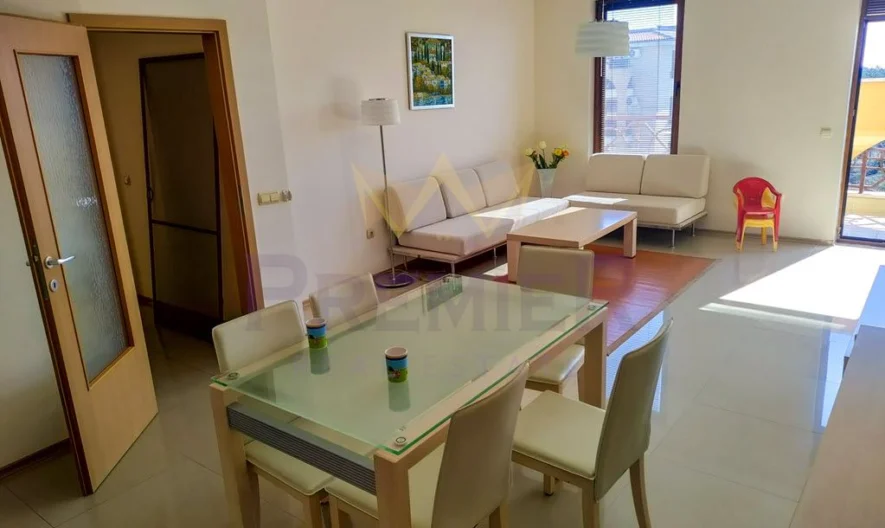 Тристаен апартамент - - снимка 11 - Имоти Премиер