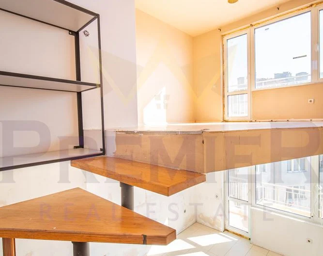 Тристаен апартамент - - снимка 11 - Имоти Премиер