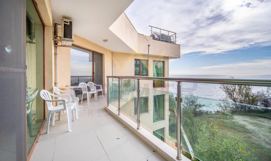 Тристаен апартамент -  - снимка 12 - Имоти Премиер