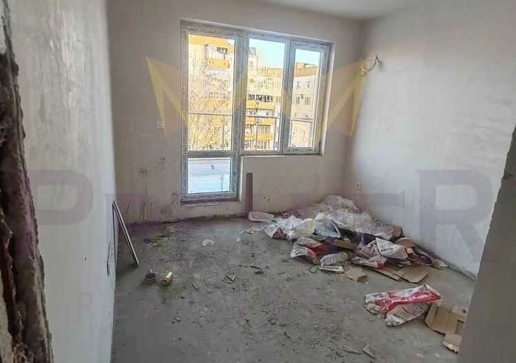 Тристаен апартамент -  - снимка 12 - Имоти Премиер