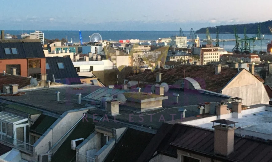 Тристаен апартамент - - снимка 15 - Имоти Премиер