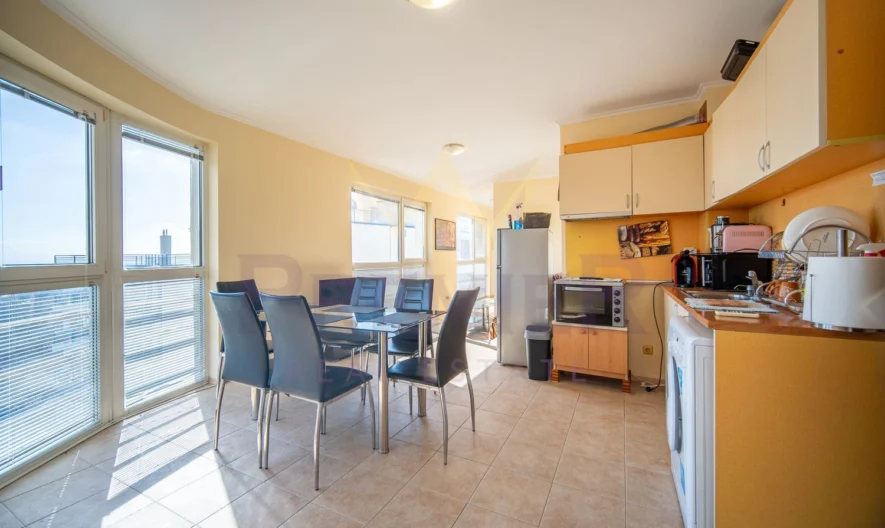 Тристаен апартамент -  - снимка 2 - Имоти Премиер