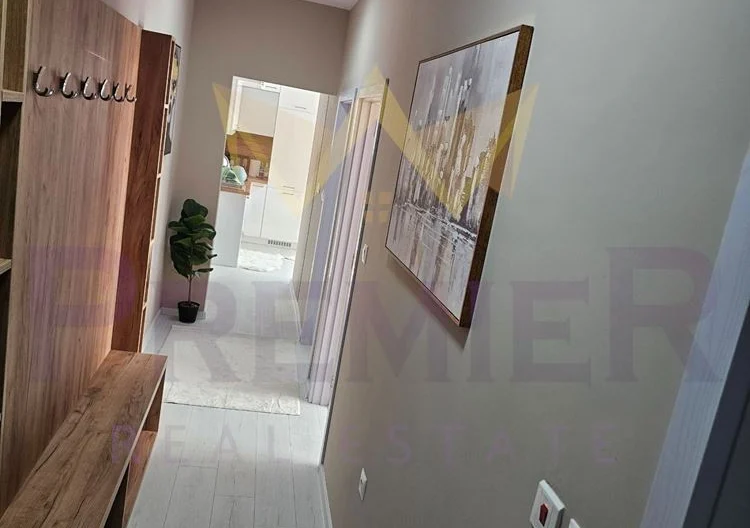 Тристаен апартамент -  - снимка 5 - Имоти Премиер