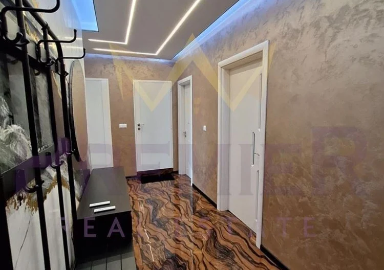 Тристаен апартамент - - снимка 6 - Имоти Премиер